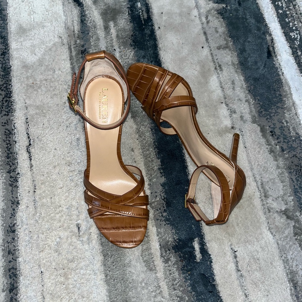 New with no tags Lauren Ralph Lauren Grayce Nappa Leather Sandal